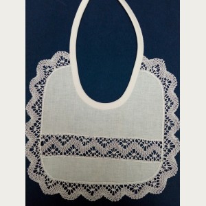 BABERO ENCAJE BOLILLOS