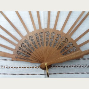 VARILLAJE ABANICO MADERAS NOBLES N&ordm; 16. REF.109